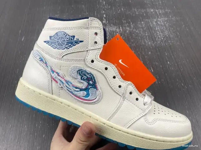 One Kick West Jordan Retro 2 Wie Golf NRG Aloha 1 Michelle High FV3565-100 0628